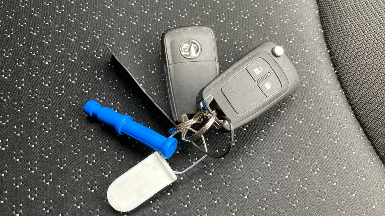 Vauxhall Viva 1.0 SE 5dr [A/C] Petrol Hatchback